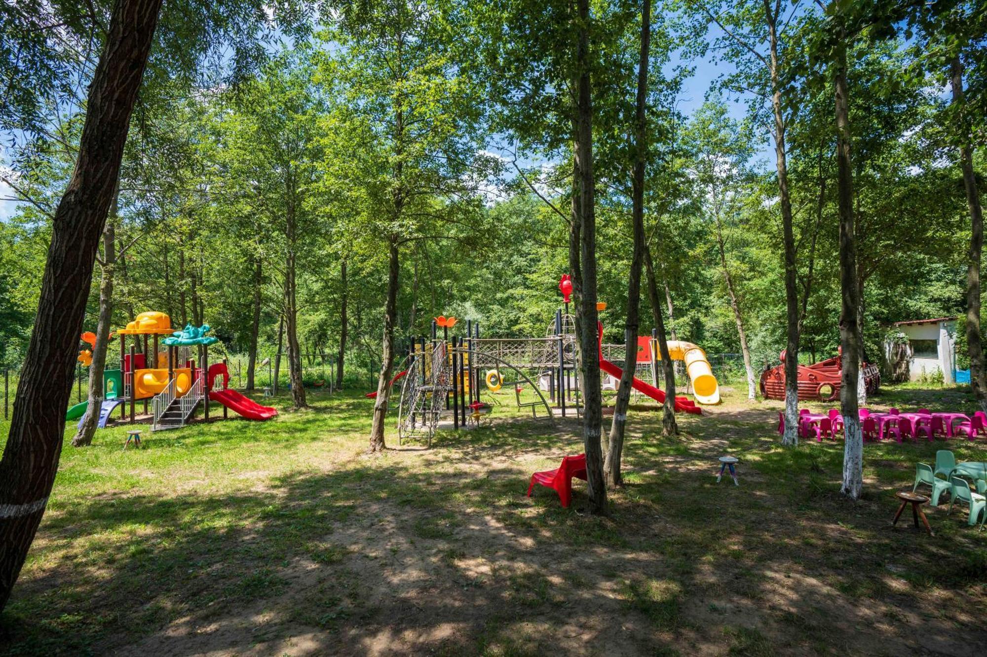 Marabou Resort Braşov Exterior foto